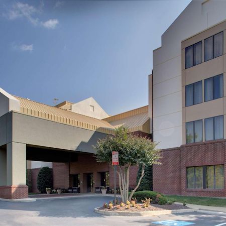 فندق أجنحة هوموود باى هيلتون ريتشموند ويست إند Broad Meadows المظهر الخارجي الصورة