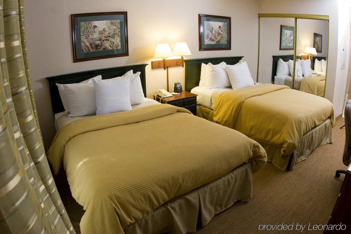 فندق أجنحة هوموود باى هيلتون ريتشموند ويست إند Broad Meadows الغرفة الصورة