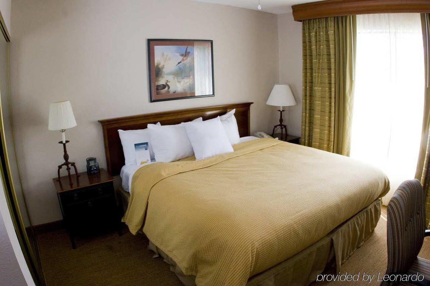 فندق أجنحة هوموود باى هيلتون ريتشموند ويست إند Broad Meadows المظهر الخارجي الصورة