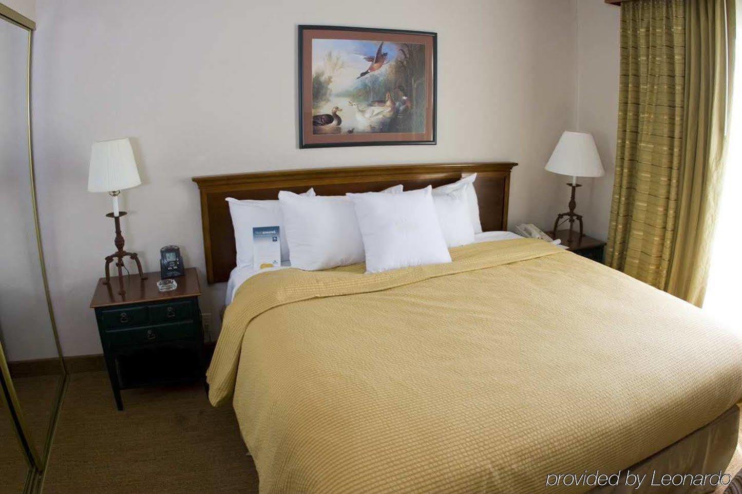فندق أجنحة هوموود باى هيلتون ريتشموند ويست إند Broad Meadows المظهر الخارجي الصورة